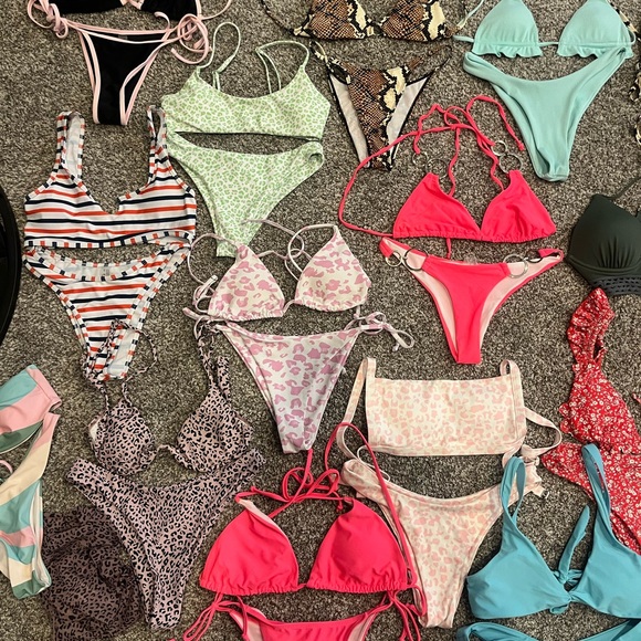 Colorful Bikini Collection - Picture 4 of 5